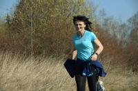 Ráda skáču na své cestě přes překážky 