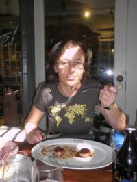 gazela pojídající gazelu